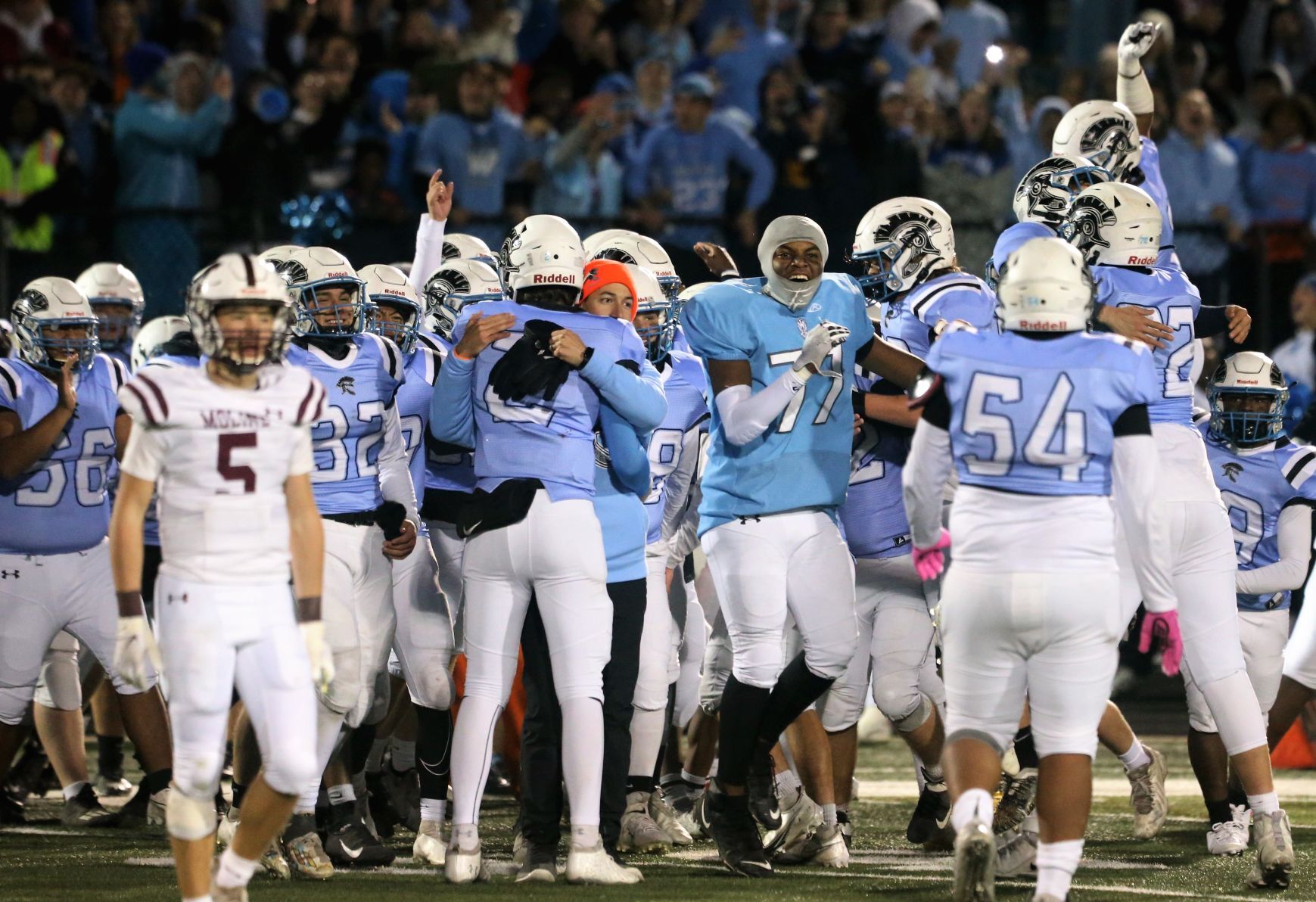 110521-qc-spt-moline fball6.jpg